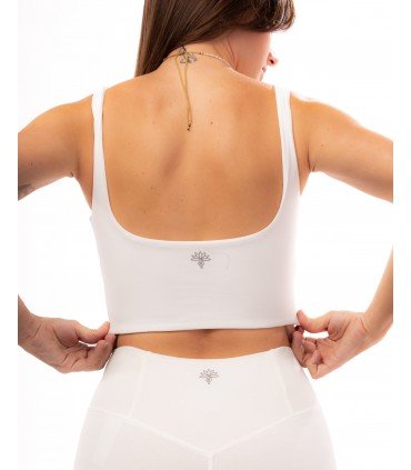 La Vie en Blanc Long Top – White Softness for Conscious Living